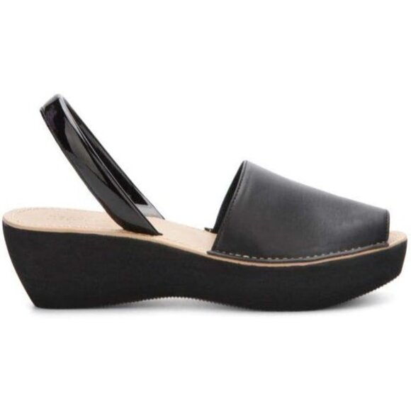 Kenneth Cole Reaction Women's Fine Glass Wedge Sandals - Picture 2 of 4